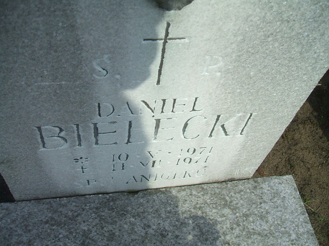 Daniel Bielecki 1971 Nowa Sól - Grobonet - Wyszukiwarka osób pochowanych