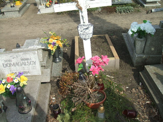 Grób EWA AUGUSTYNIAK