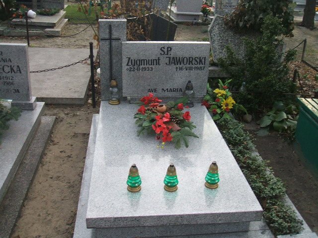 Grób KRYSTYNA JAWORSKA