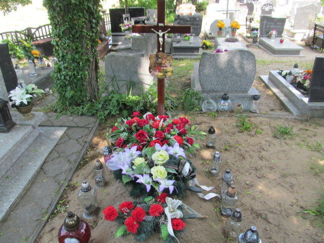 Grób MAREK IWANOWSKI