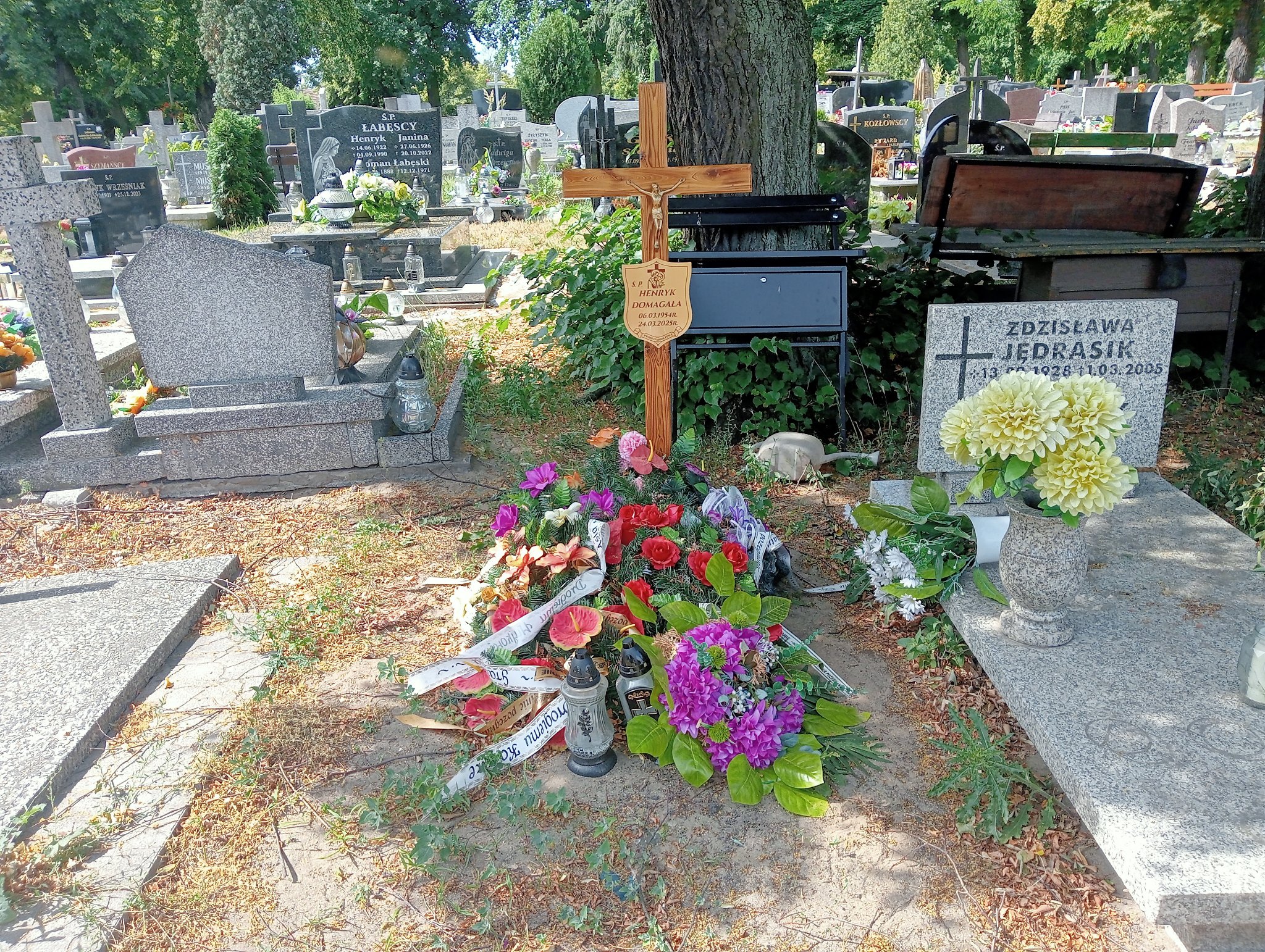 Grób HENRYK DOMAGAŁA