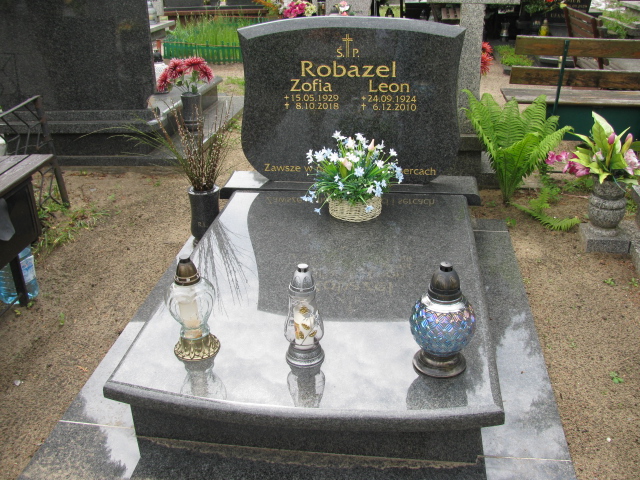 Grób Leon Robazel