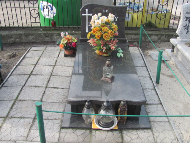 Grób Franciszek Strojny