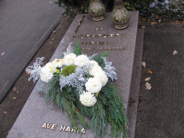 Grób STEFAN JAKÓBOWSKI