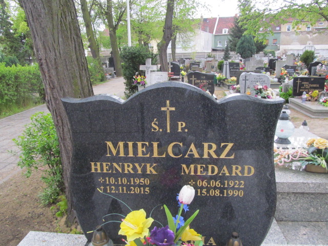 Henryk Mielcarz 1950 Nowa Sól - Grobonet - Wyszukiwarka osób pochowanych