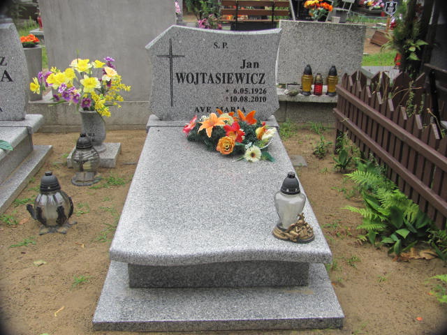 Grób Marianna Wojtasiewicz