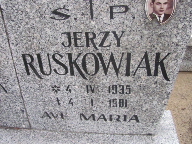 Jerzy Ruskowiak 1935 Nowa Sól - Grobonet - Wyszukiwarka osób pochowanych