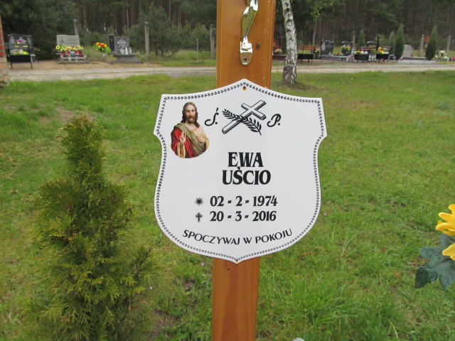 Ewa Uścio 1974 Nowa Sól - Grobonet - Wyszukiwarka osób pochowanych
