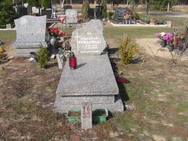 Grób Stanisław Pawłowski