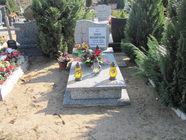 Grób Erwin Hendrysiak