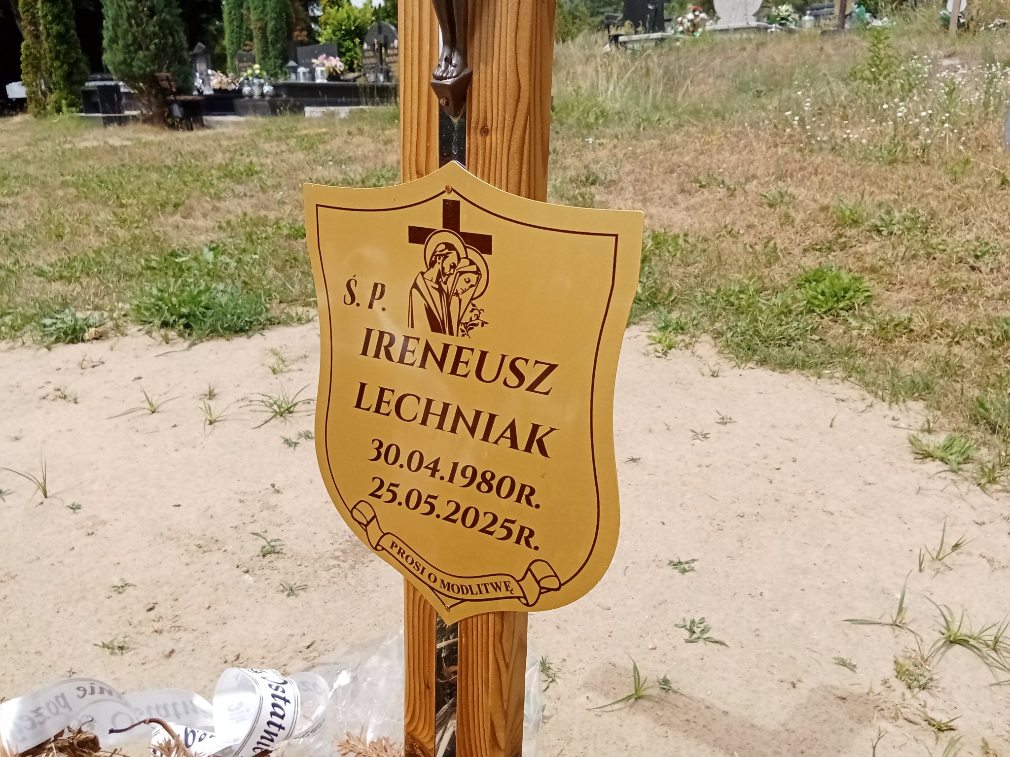 Ireneusz LECHNIAK 1980 Nowa Sól - Grobonet - Wyszukiwarka osób pochowanych